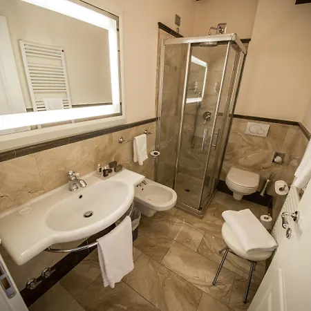 Otel Victoria Letterario Trieste