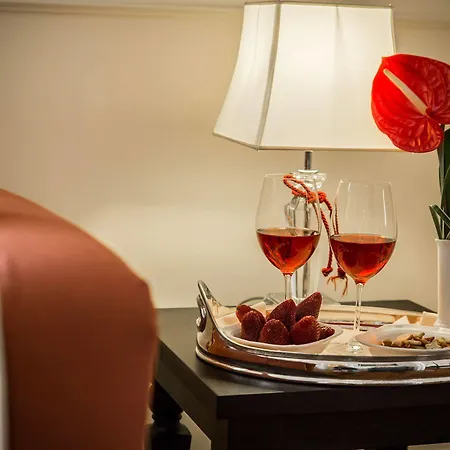 Victoria Letterario Otel 4*