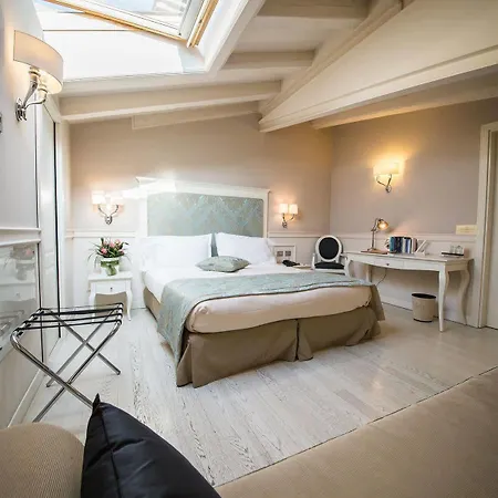 Victoria Letterario Otel