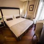 Szálloda Victoria Letterario