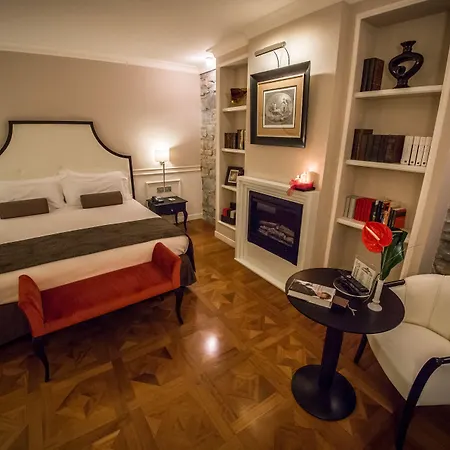 Hotel Victoria Letterario 4*