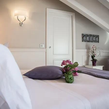 ビクトリア レッテラリオ ホテル 4*