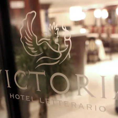 ビクトリア レッテラリオ