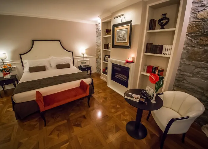 Hotel Victoria Letterario 4*